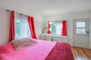 Pet-Friendly San Pedro Studio about 3 Mi to the Ocean!